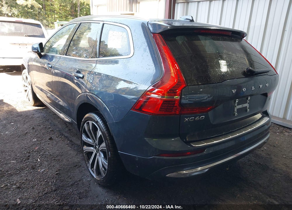 2023 VOLVO XC60 B5 ULTIMATE BRIGHT THEME VIN: YV4L12DA6P1205462