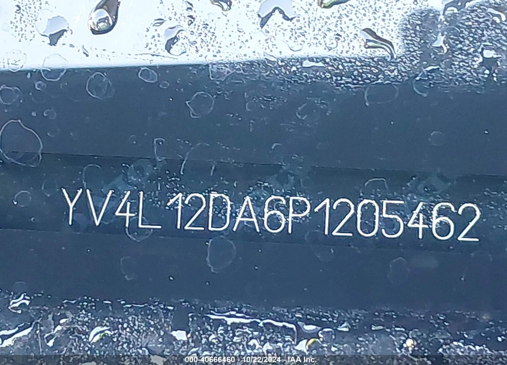 2023 VOLVO XC60 B5 ULTIMATE BRIGHT THEME VIN: YV4L12DA6P1205462