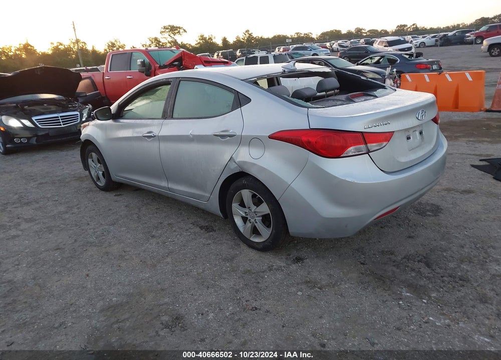 2013 HYUNDAI ELANTRA GLS VIN: KMHDH4AEXDU872983