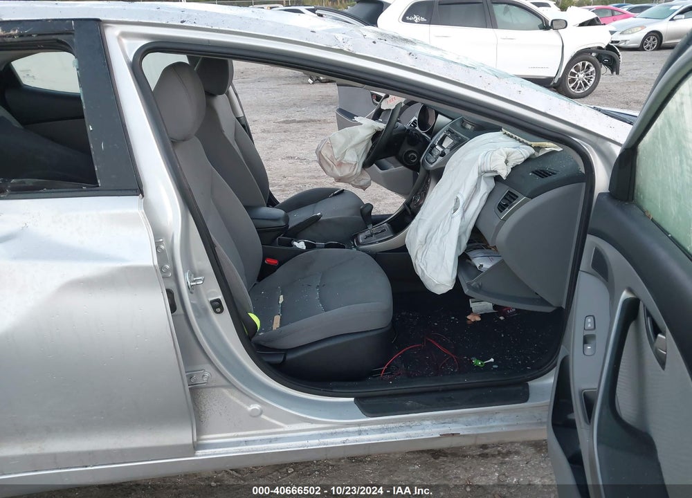2013 HYUNDAI ELANTRA GLS VIN: KMHDH4AEXDU872983