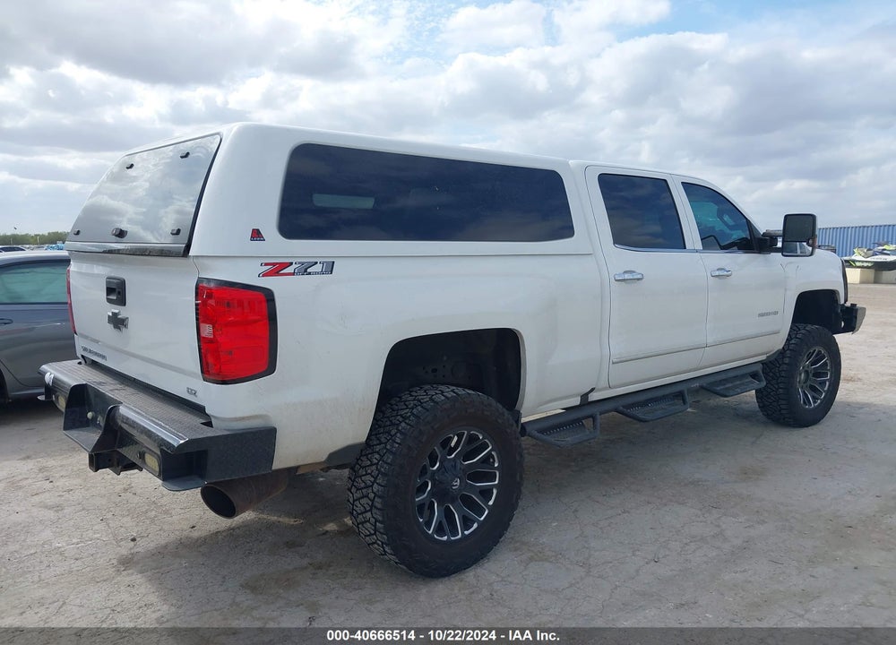 2018 CHEVROLET SILVERADO 2500HD LTZ VIN: 1GC1KWEY1JF138807