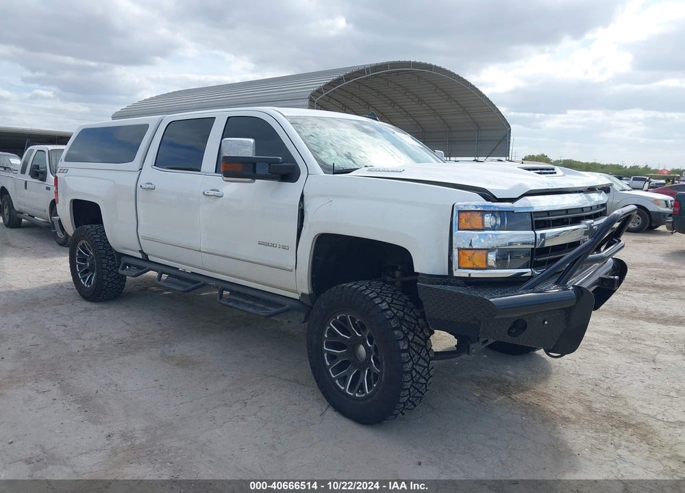 2018 CHEVROLET SILVERADO 2500HD LTZ VIN: 1GC1KWEY1JF138807