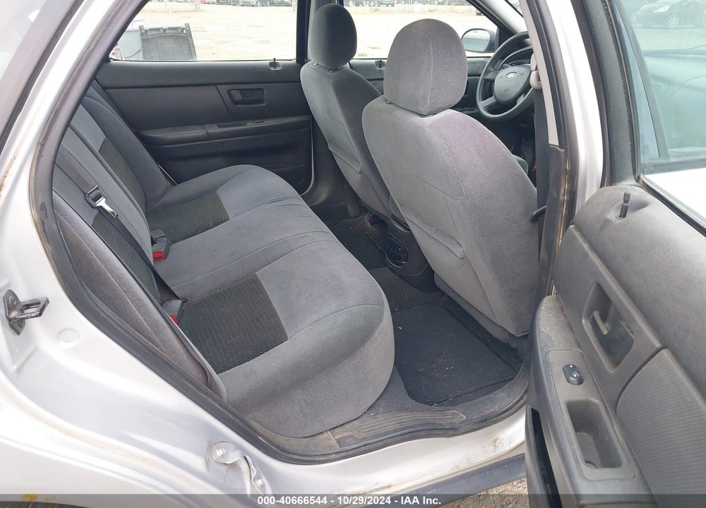 2005 FORD TAURUS SE VIN: 1FAFP53U85A201928