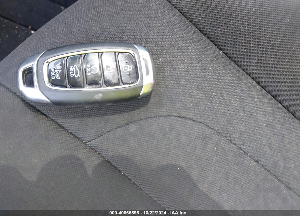 2023 HYUNDAI ELANTRA SEL VIN: KMHLM4AG4PU624158
