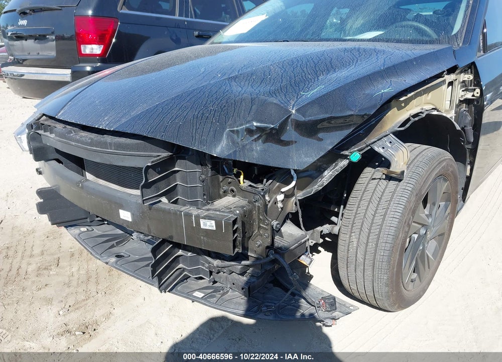 2023 HYUNDAI ELANTRA SEL VIN: KMHLM4AG4PU624158