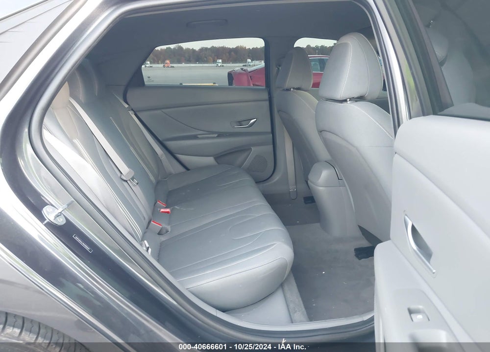 2021 HYUNDAI ELANTRA SEL VIN: 5NPLM4AG9MH008207