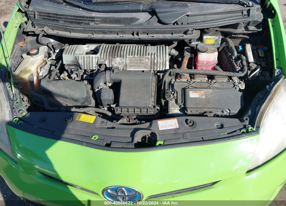 2015 TOYOTA PRIUS TWO VIN: JTDKN3DU6F0421092