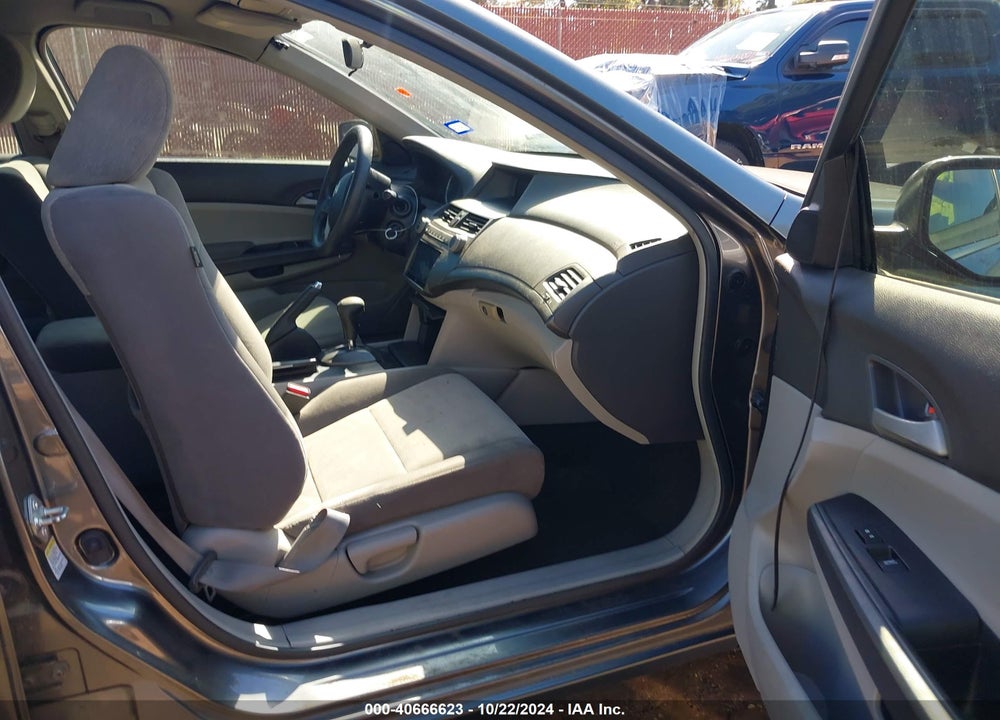 2009 HONDA ACCORD 2.4 LX-P VIN: JHMCP26479C000456