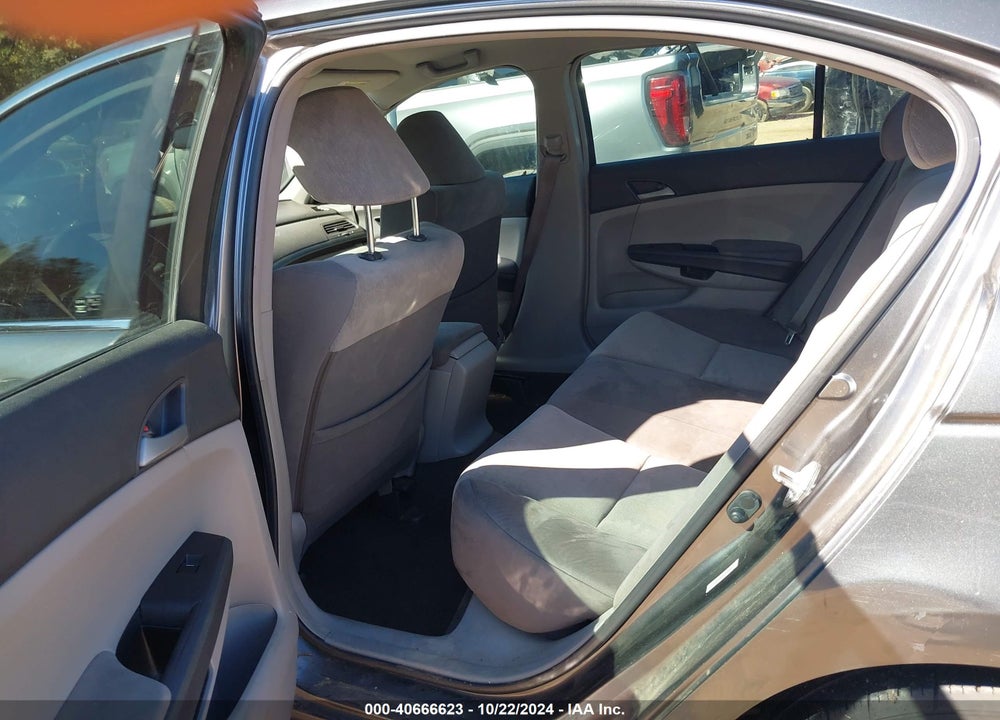 2009 HONDA ACCORD 2.4 LX-P VIN: JHMCP26479C000456