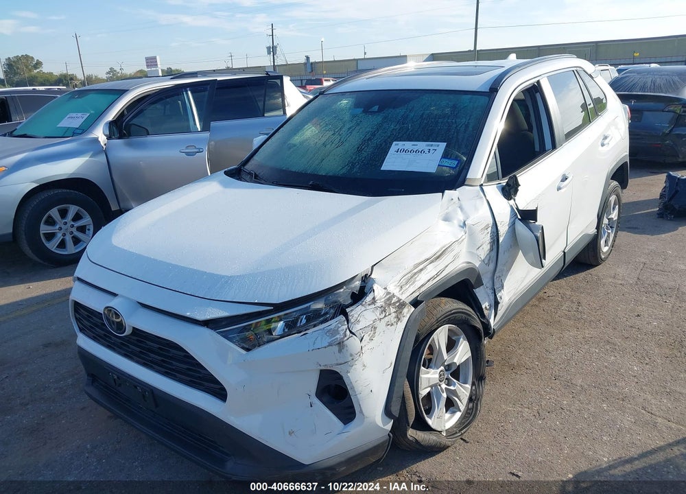 2021 TOYOTA RAV4 XLE VIN: 2T3W1RFV7MW160425