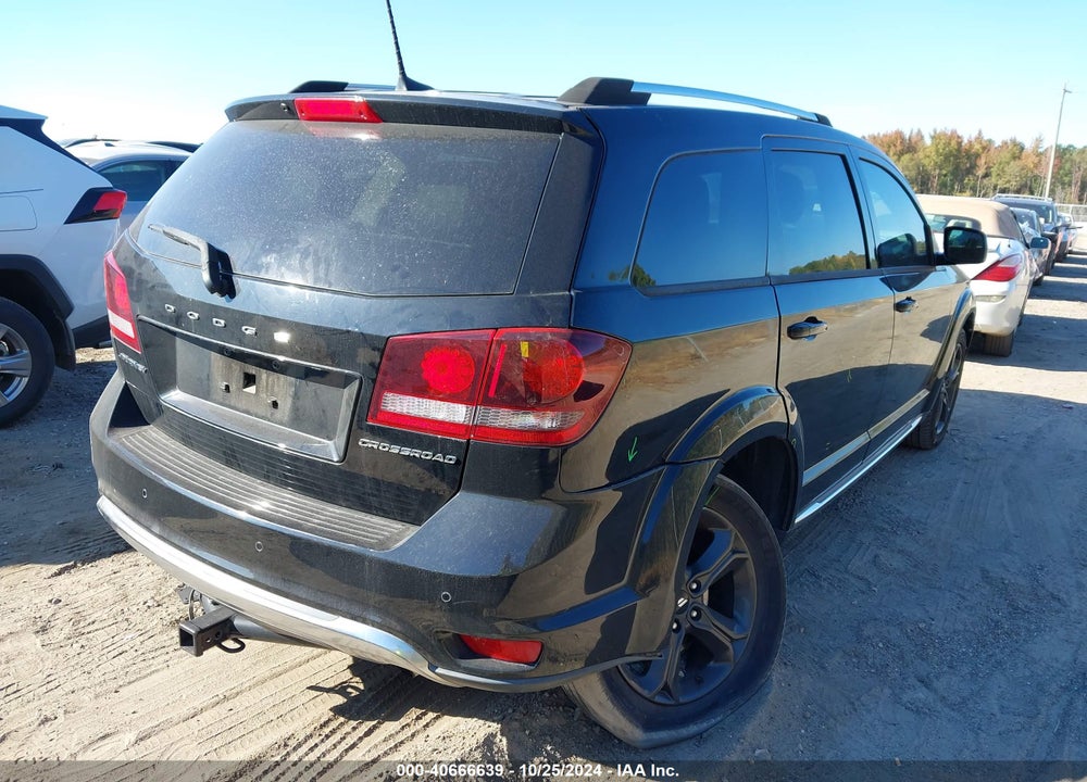 2018 DODGE JOURNEY CROSSROAD VIN: 3C4PDCGB7JT521491