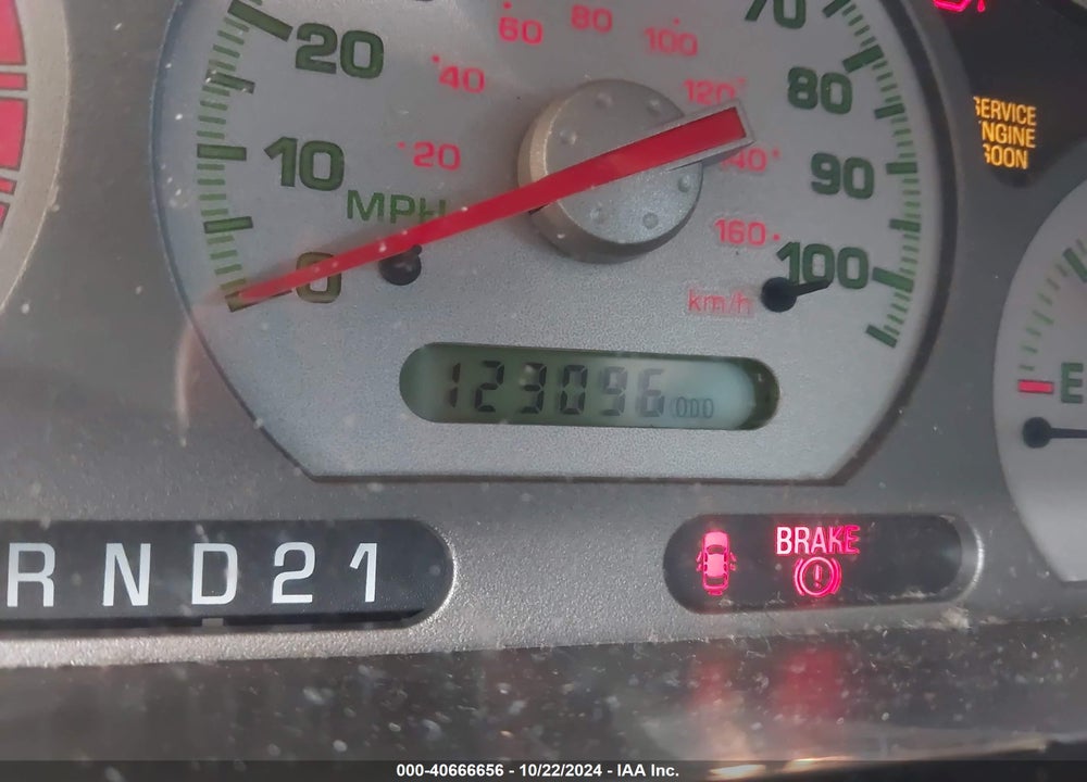 2001 NISSAN QUEST GLE VIN: 4N2ZN17T61D809718