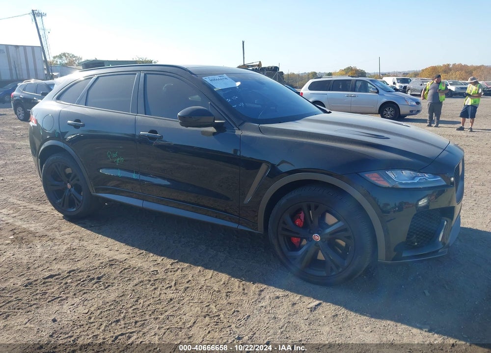 2020 JAGUAR F-PACE SVR P550 AWD AUTOMATIC VIN: SADCZ2EE0LA620420
