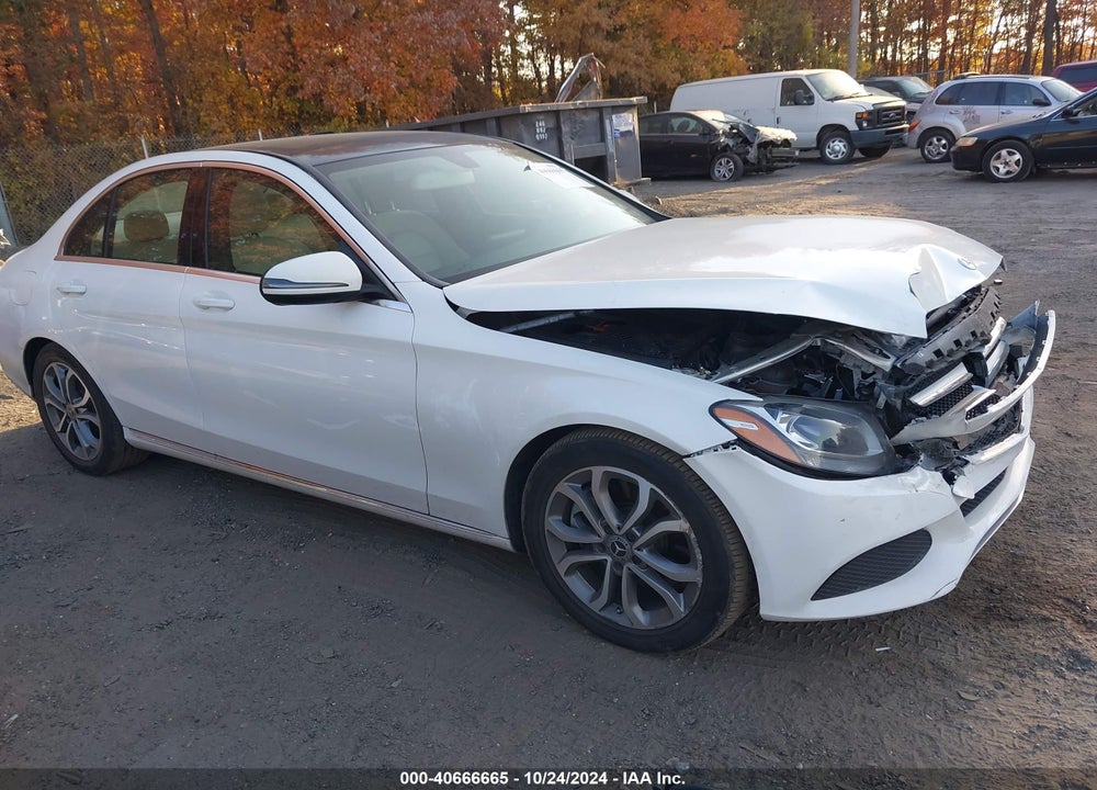 2017 MERCEDES-BENZ C 300 LUXURY/SPORT VIN: 55SWF4JB8HU226668