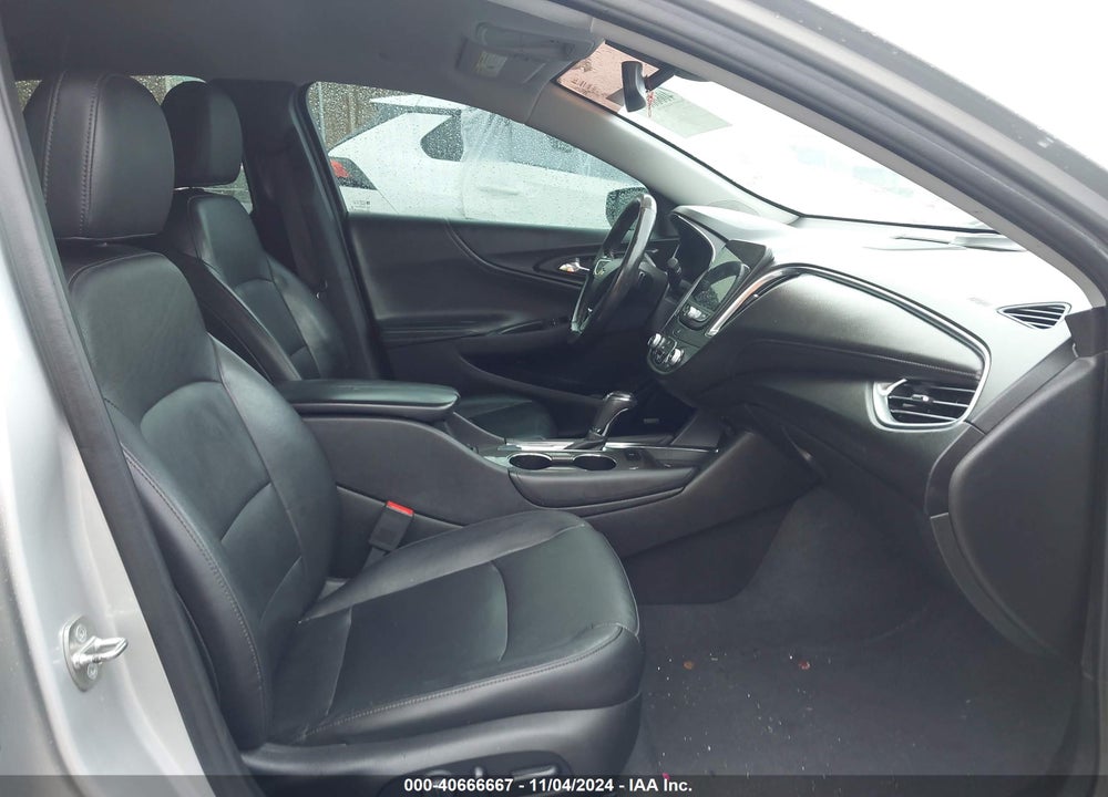 2018 CHEVROLET MALIBU LT VIN: 1G1ZD5ST1JF224269