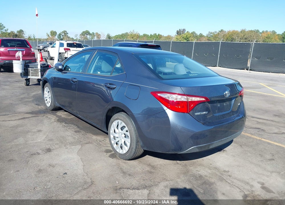 2017 TOYOTA COROLLA LE VIN: 2T1BURHE1HC889135