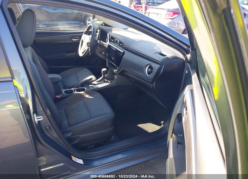 2017 TOYOTA COROLLA LE VIN: 2T1BURHE1HC889135
