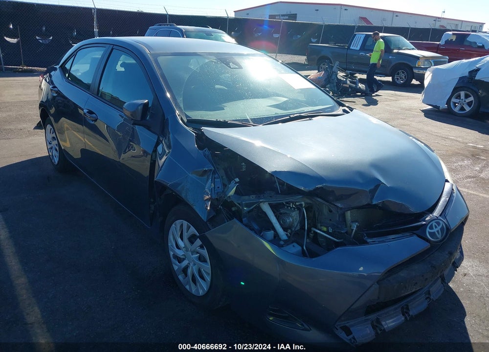 2017 TOYOTA COROLLA LE VIN: 2T1BURHE1HC889135