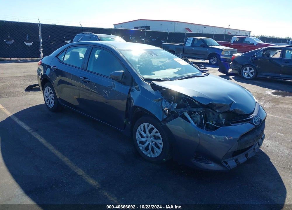 2017 TOYOTA COROLLA LE VIN: 2T1BURHE1HC889135