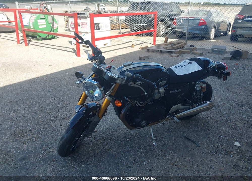 2022 TRIUMPH MOTORCYCLE THRUXTON RS VIN: SMTD56HR5NTAU8645