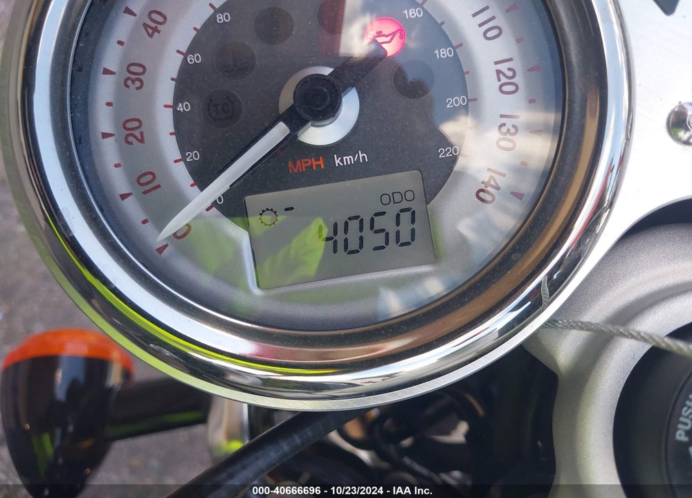 2022 TRIUMPH MOTORCYCLE THRUXTON RS VIN: SMTD56HR5NTAU8645