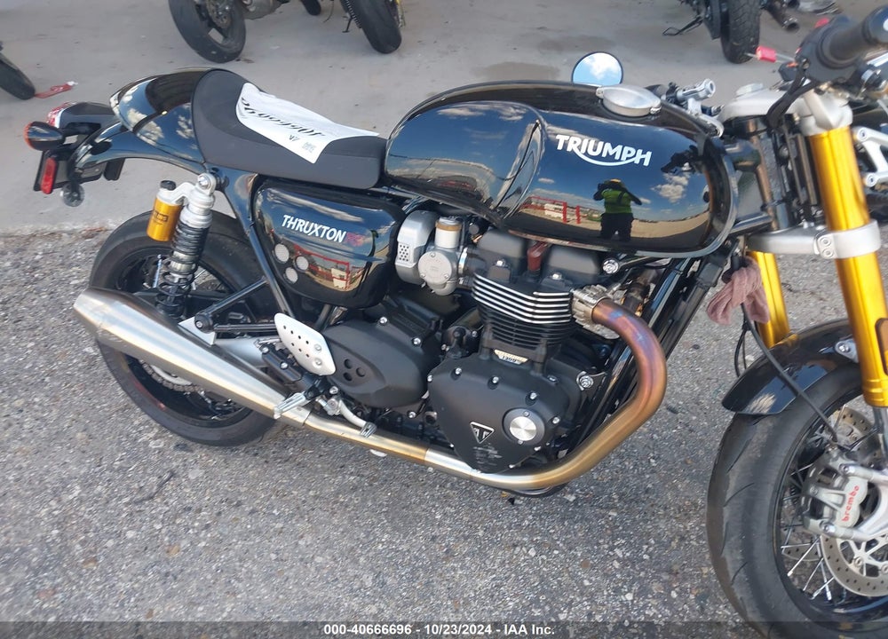 2022 TRIUMPH MOTORCYCLE THRUXTON RS VIN: SMTD56HR5NTAU8645