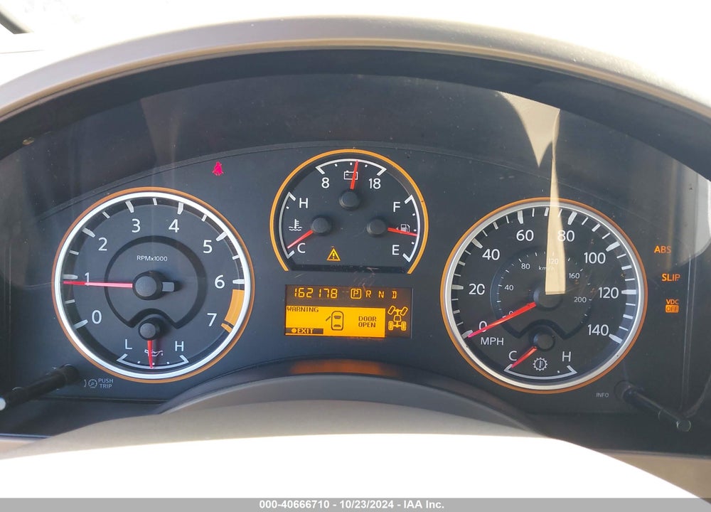 2010 NISSAN TITAN SE VIN: 1N6AA0CC5AN320083