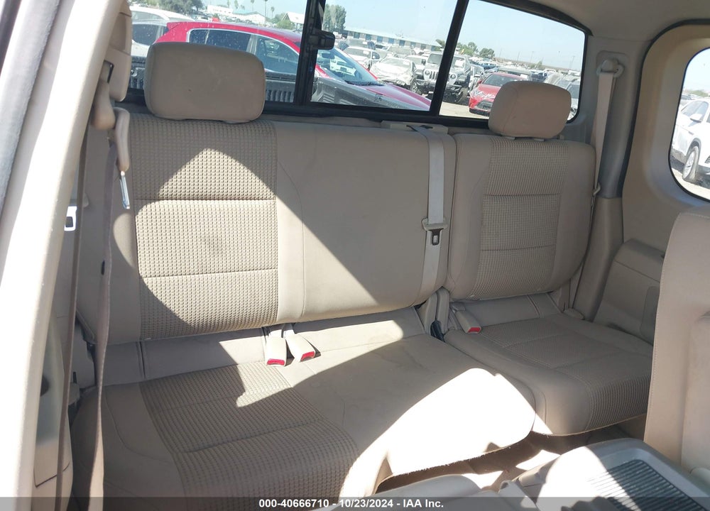2010 NISSAN TITAN SE VIN: 1N6AA0CC5AN320083