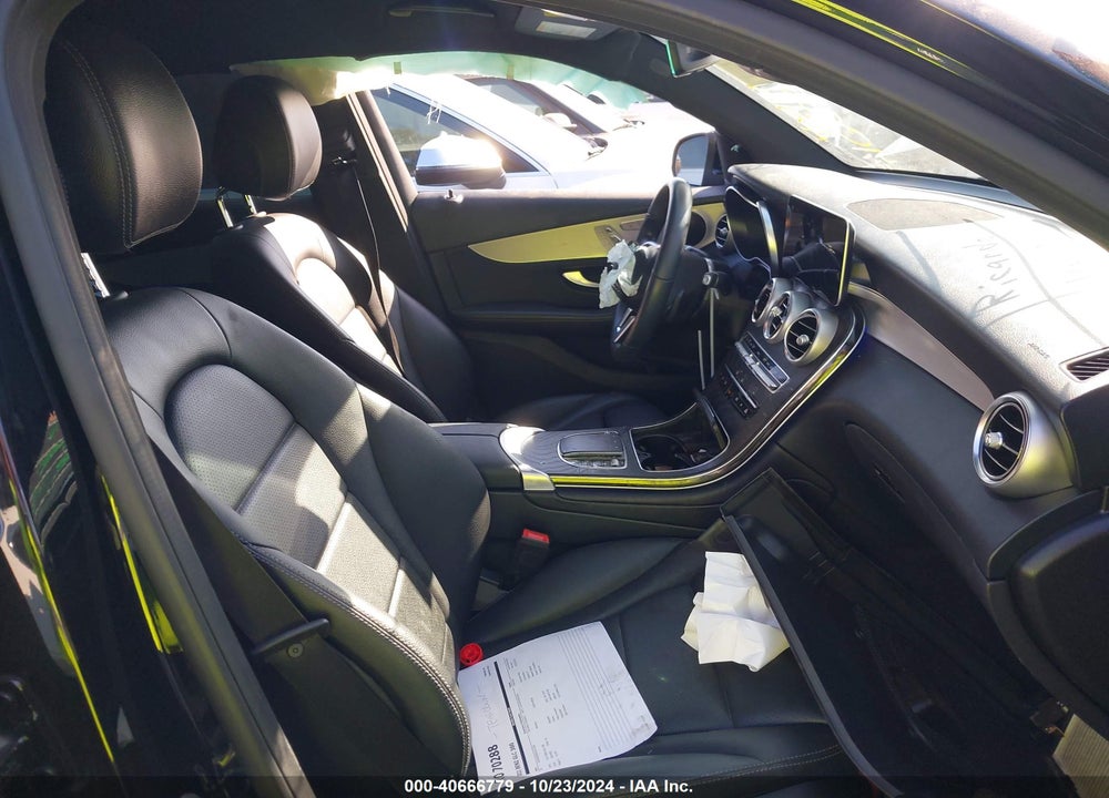 2021 MERCEDES-BENZ GLC 300 SUV VIN: W1N0G8DBXMV321258