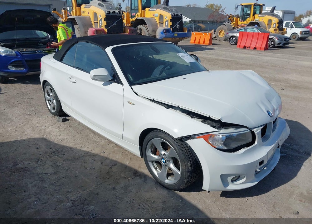 2012 BMW 128I VIN: WBAUN1C58CVR00150