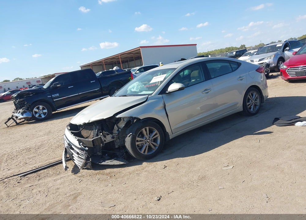 2018 HYUNDAI ELANTRA VIN: 5NPD84LFXJH264994