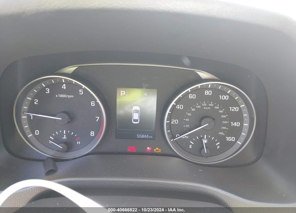 2018 HYUNDAI ELANTRA VIN: 5NPD84LFXJH264994