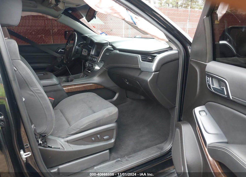 2019 CHEVROLET TAHOE LS VIN: 1GNSCAKC2KR348403