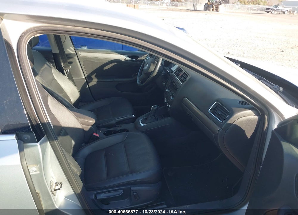2013 VOLKSWAGEN JETTA 2.0L TDI VIN: 3VWLL7AJ1DM291290