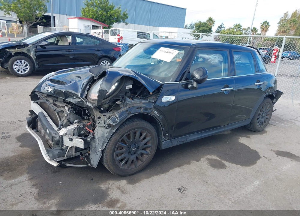 2017 MINI HARDTOP COOPER S VIN: WMWXU3C33H2F48567