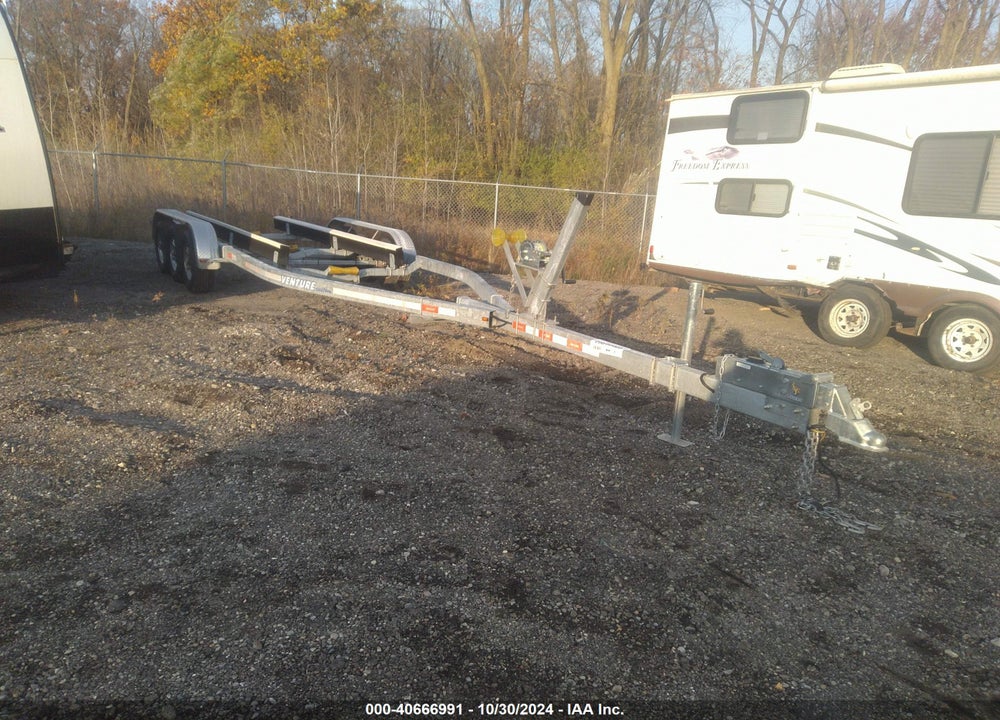 2016 VENTURE TRAILER VIN: 47GBK3031GB000003