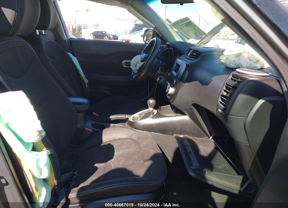 2016 KIA SOUL VIN: KNDJN2A24G7387591