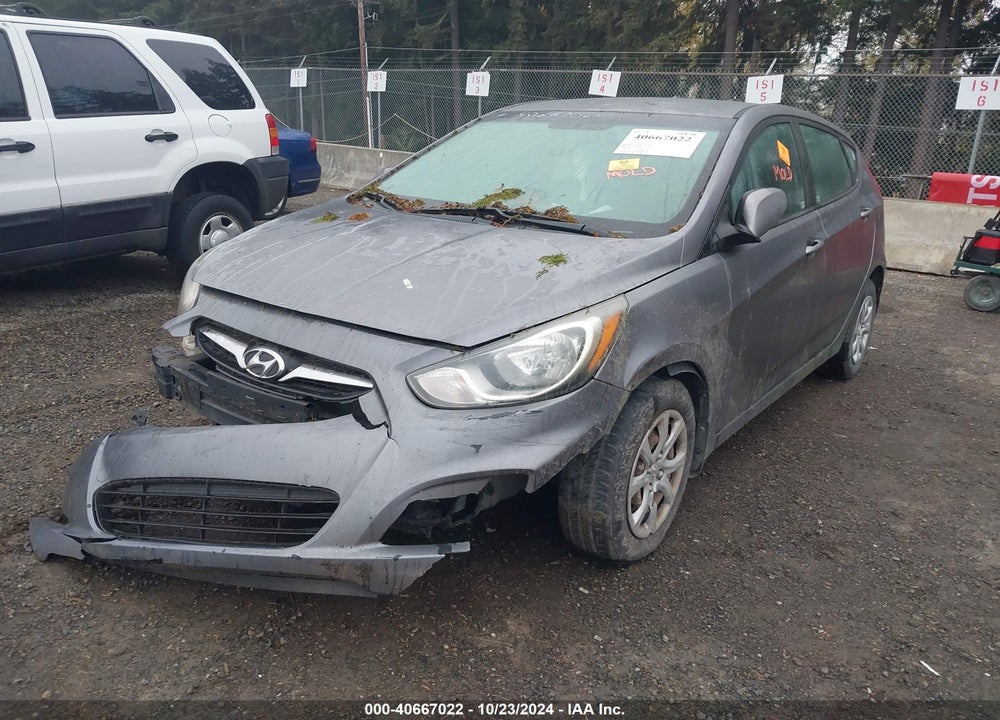 2013 HYUNDAI ACCENT GS VIN: KMHCT5AE3DU131588