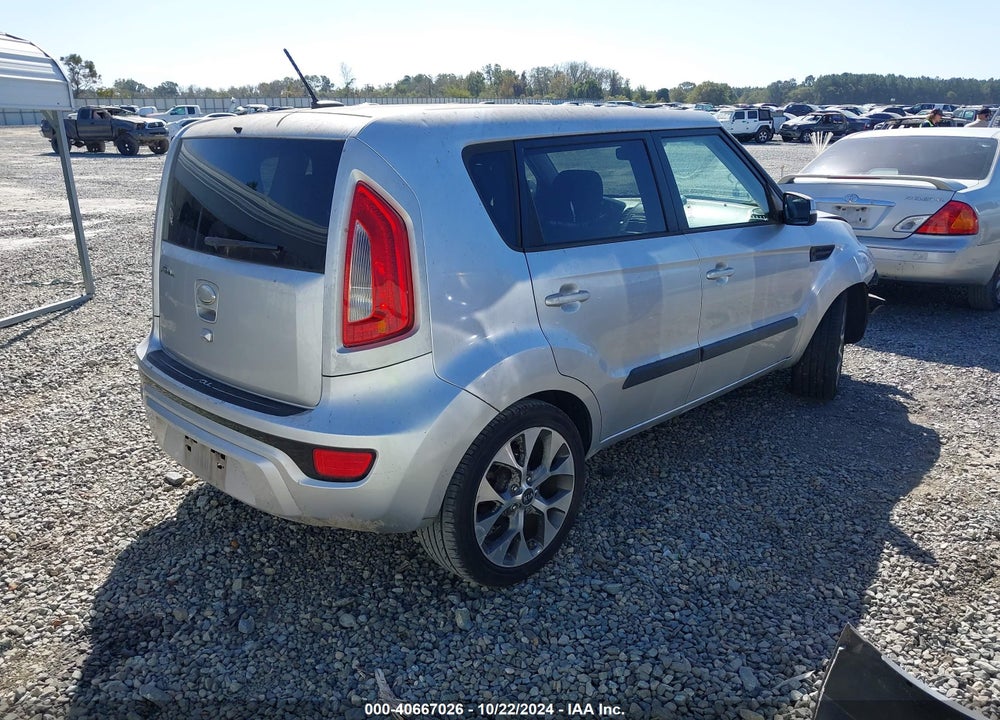 2013 KIA SOUL VIN: KNDJT2A68D7587751
