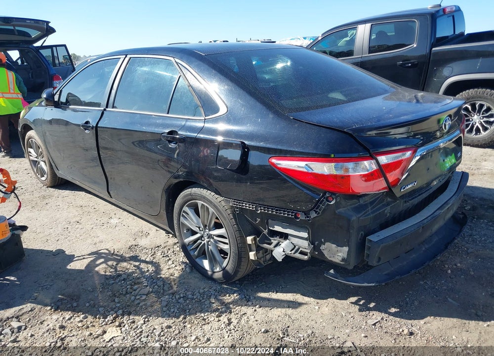 2017 TOYOTA CAMRY SE VIN: 4T1BF1FKXHU679748