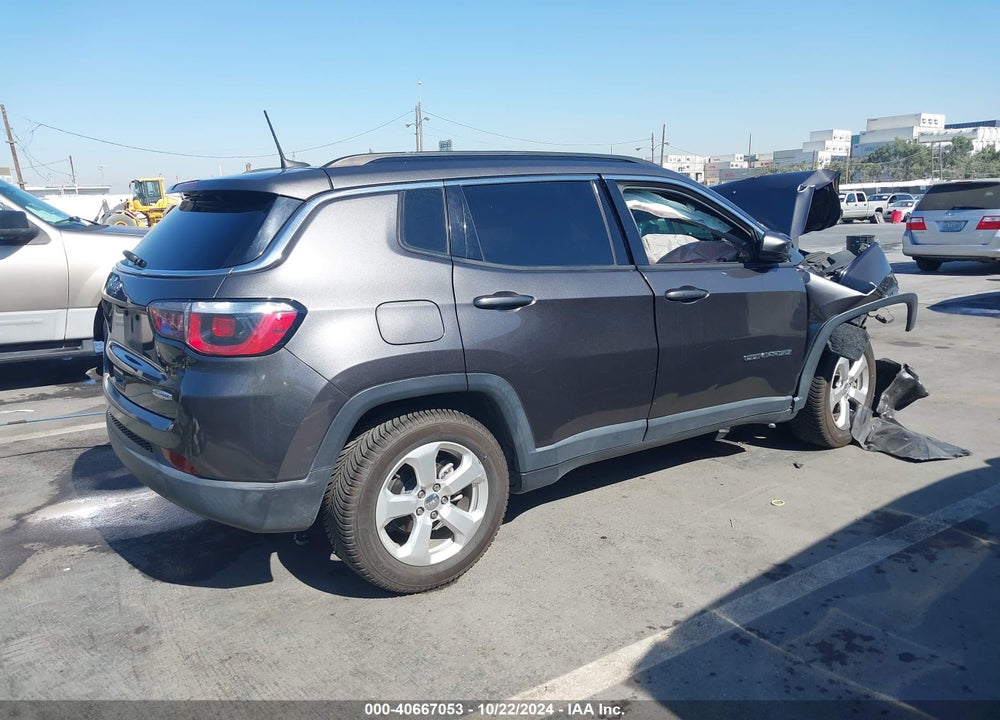 2018 JEEP COMPASS LATITUDE FWD VIN: 3C4NJCBB1JT502104