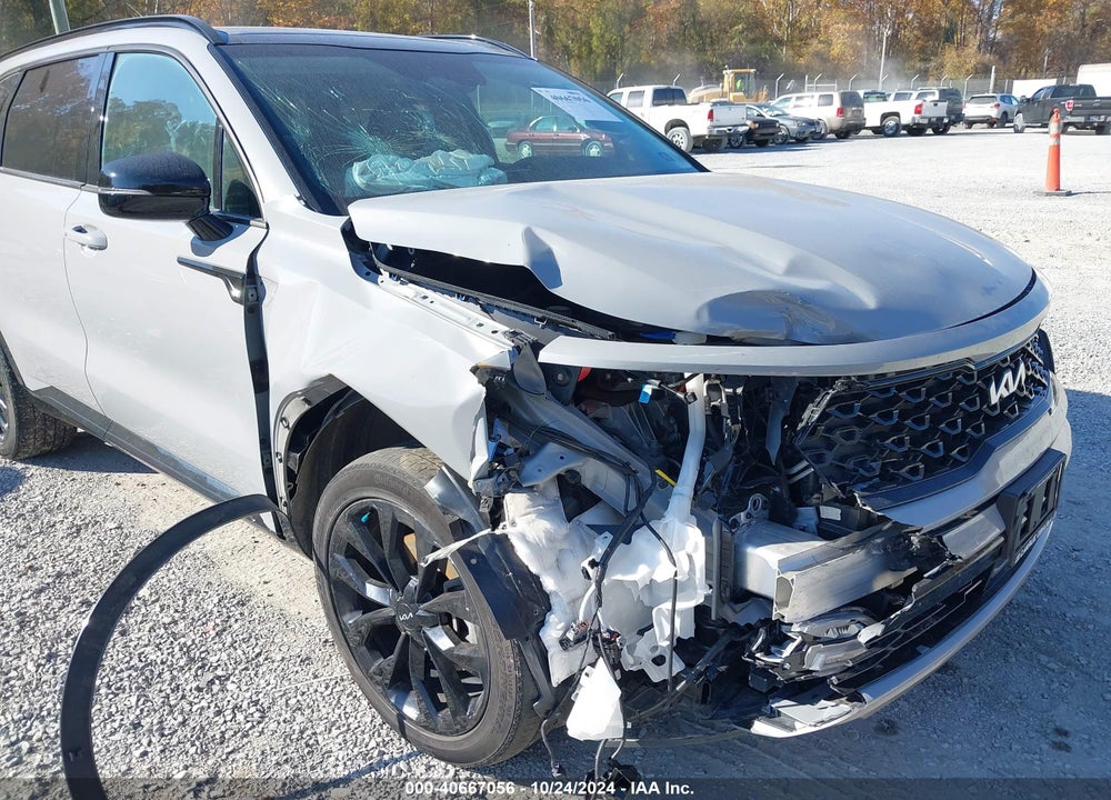 2023 KIA SORENTO SX VIN: 5XYRKDLF8PG204865