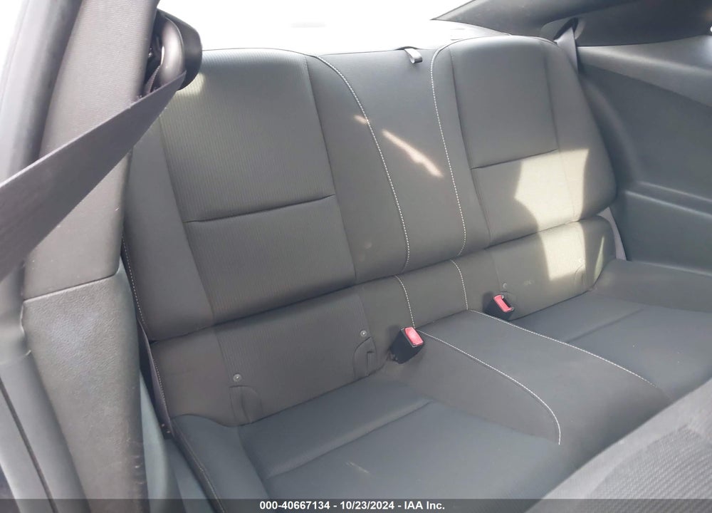 2011 CHEVROLET CAMARO 1LT VIN: 2G1FB1ED1B9154031