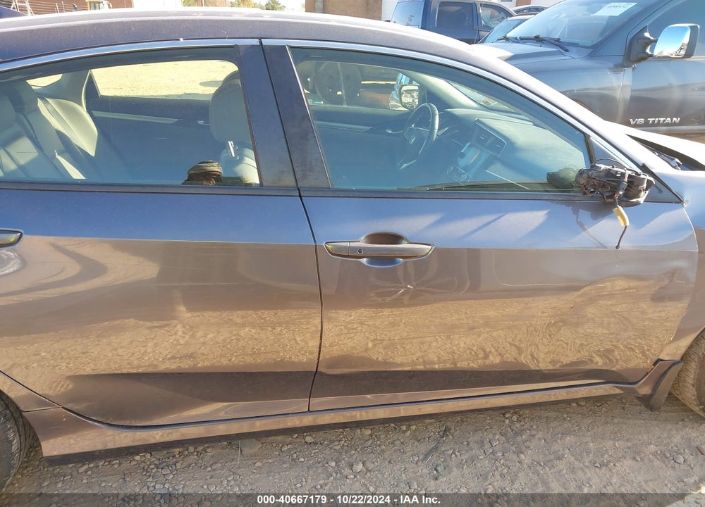 2018 HONDA CIVIC EX-L VIN: JHMFC1F72JX031155