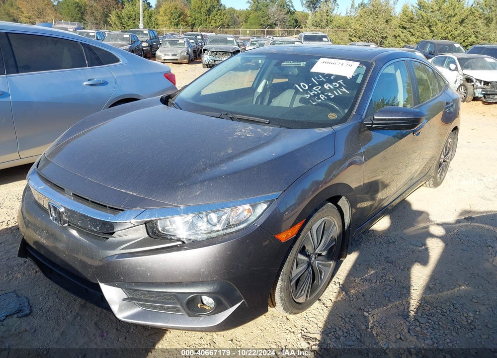 2018 HONDA CIVIC EX-L VIN: JHMFC1F72JX031155