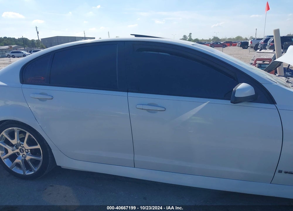2009 PONTIAC G8 GXP VIN: 6G2EP57W29L308735