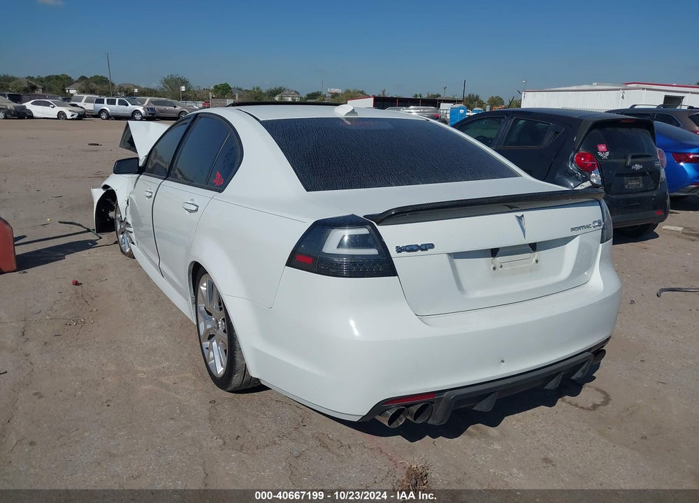 2009 PONTIAC G8 GXP VIN: 6G2EP57W29L308735