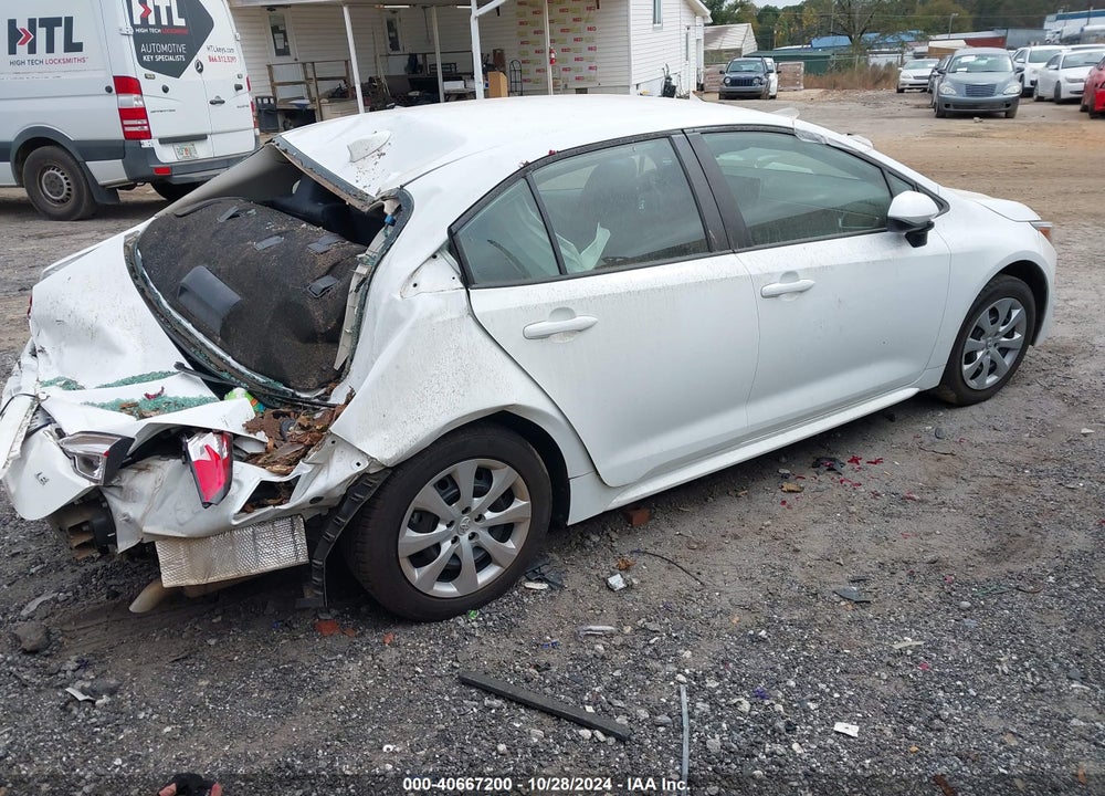 2021 TOYOTA COROLLA LE VIN: 5YFEPMAE2MP235725