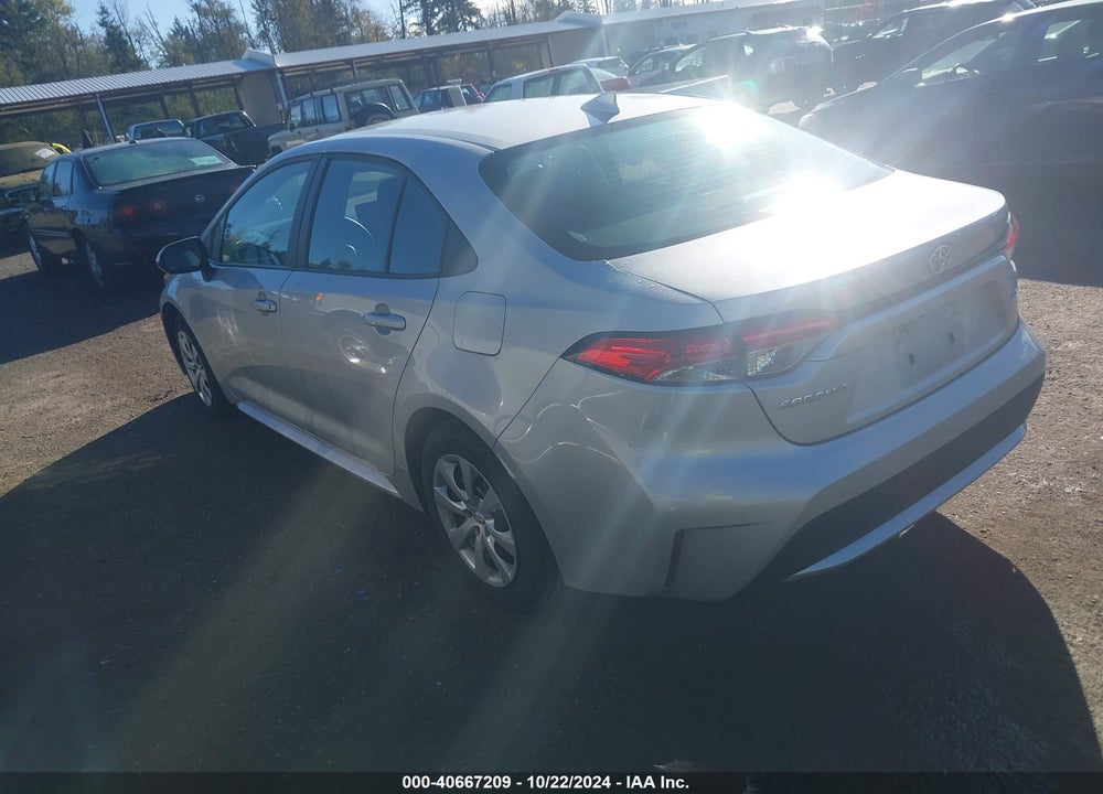 2022 TOYOTA COROLLA LE VIN: 5YFEPMAE7NP325437