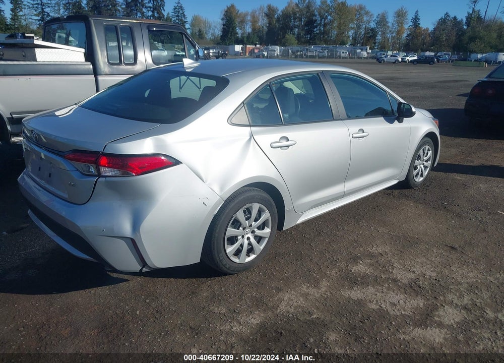 2022 TOYOTA COROLLA LE VIN: 5YFEPMAE7NP325437